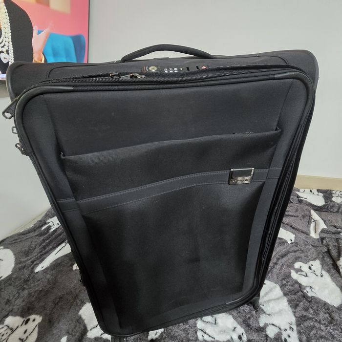 Samsonite Airea SPINNER 78cm