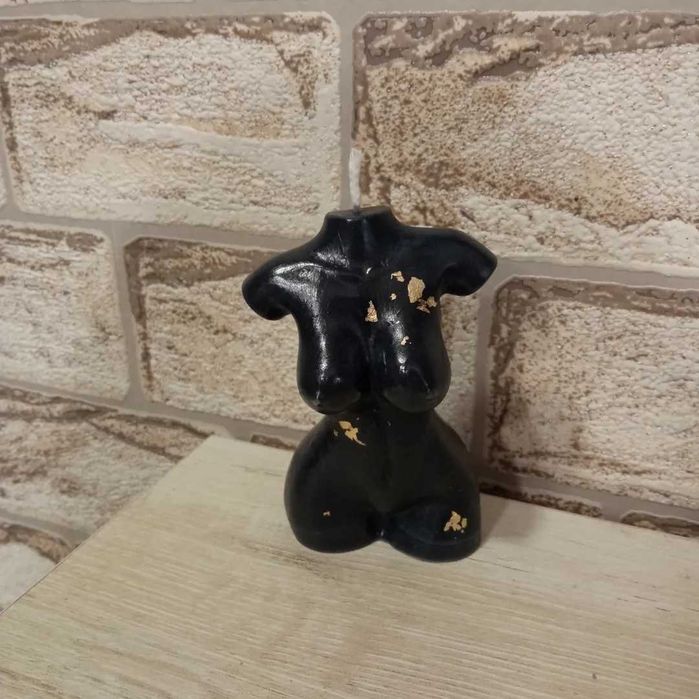 Ароматна свещ "feminine beauty"