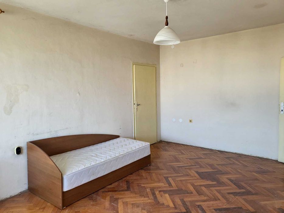 Продава се Двустаен апартамент в Русе, Широк център - 68 кв.м за 706 €/кв.м - Снимка #3