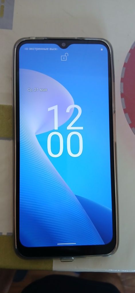 Продам смартфон Realme C30s