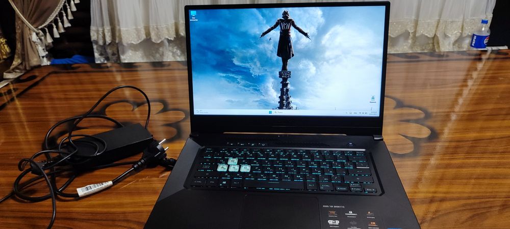 ASUS tuf DASH i5 11avlod ozu40gb SSD 1TB RTX 3060 6gb noutbuk notebook