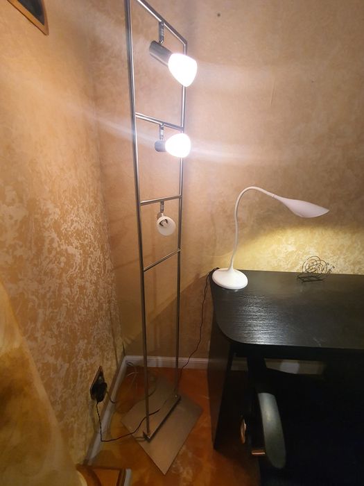 Lampă de podea reglabilă din inox