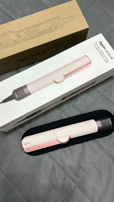 Dyson airstrait с гарантийным талоном