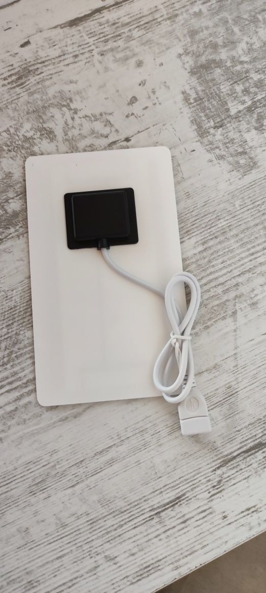 Соларно зарядно за мбилни устройства - USB соларен панел 5W за зарежда