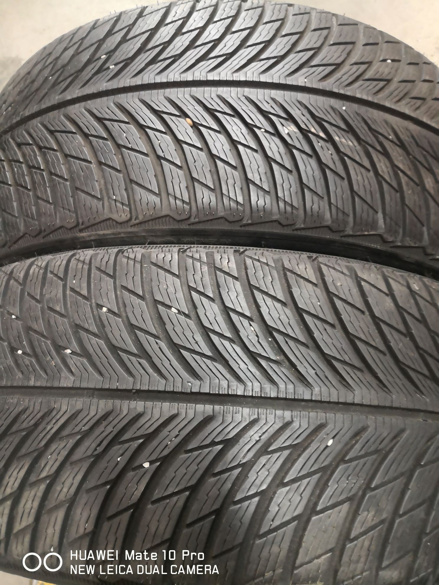 235 40 19 цола гуми като нови Michelin
