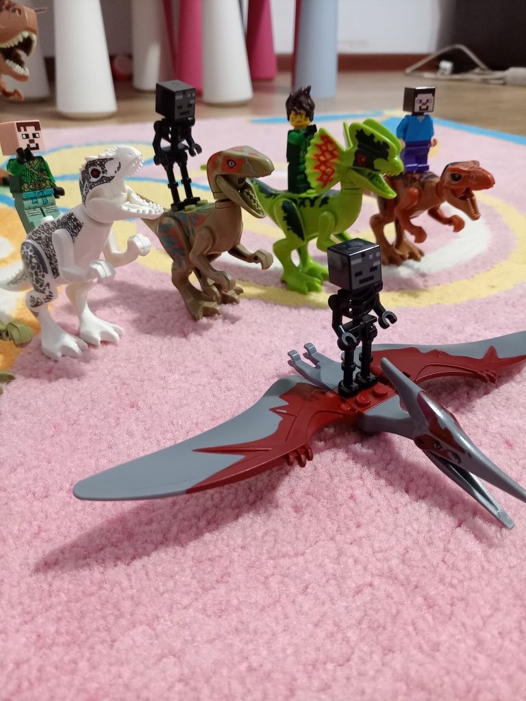 Dinozauri micuți lego