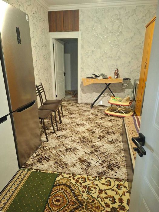 СРОЧНО! Продаётся 4 комнатная квартира в 19 квартале. Ресторан МИРАНДИ