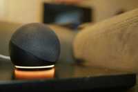 Amazon Echo Dot  5то Поколение Алекса Смарт Говорител