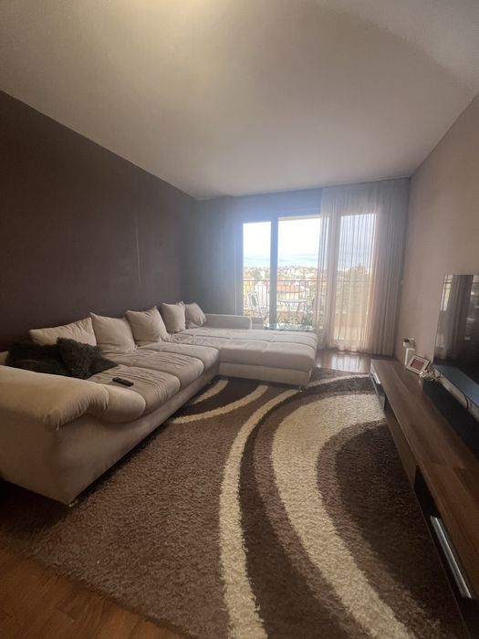 Дава се под наем Тристаен апартамент в Варна, м-т Траката - 117 кв.м за 816 € - Снимка #8