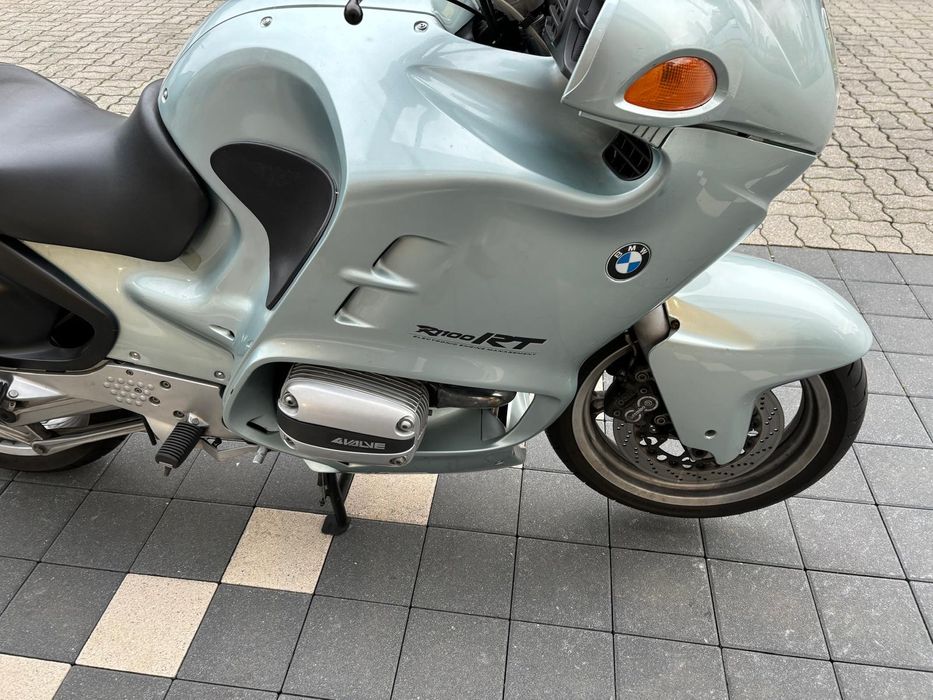 Vând BMW R1100 RT