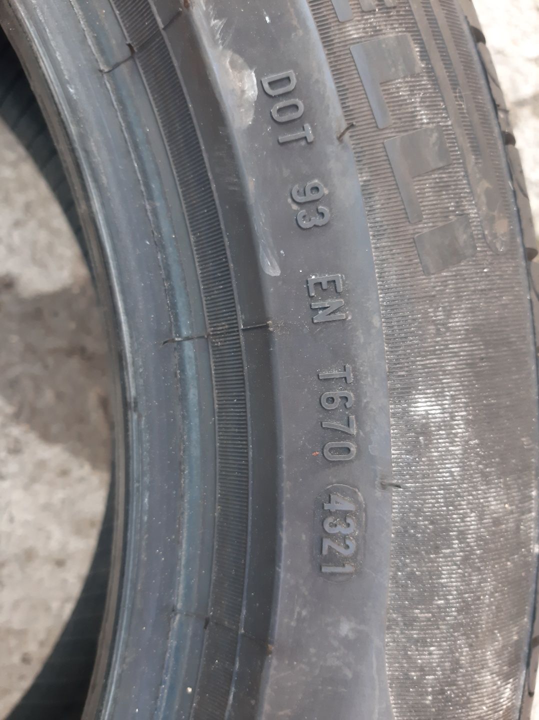 Летни Гуми PIRELLI 225/55 R17 2бр. ДОТ 4321