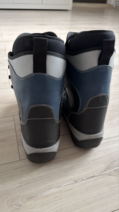 Boots Snowboard nr 44-45