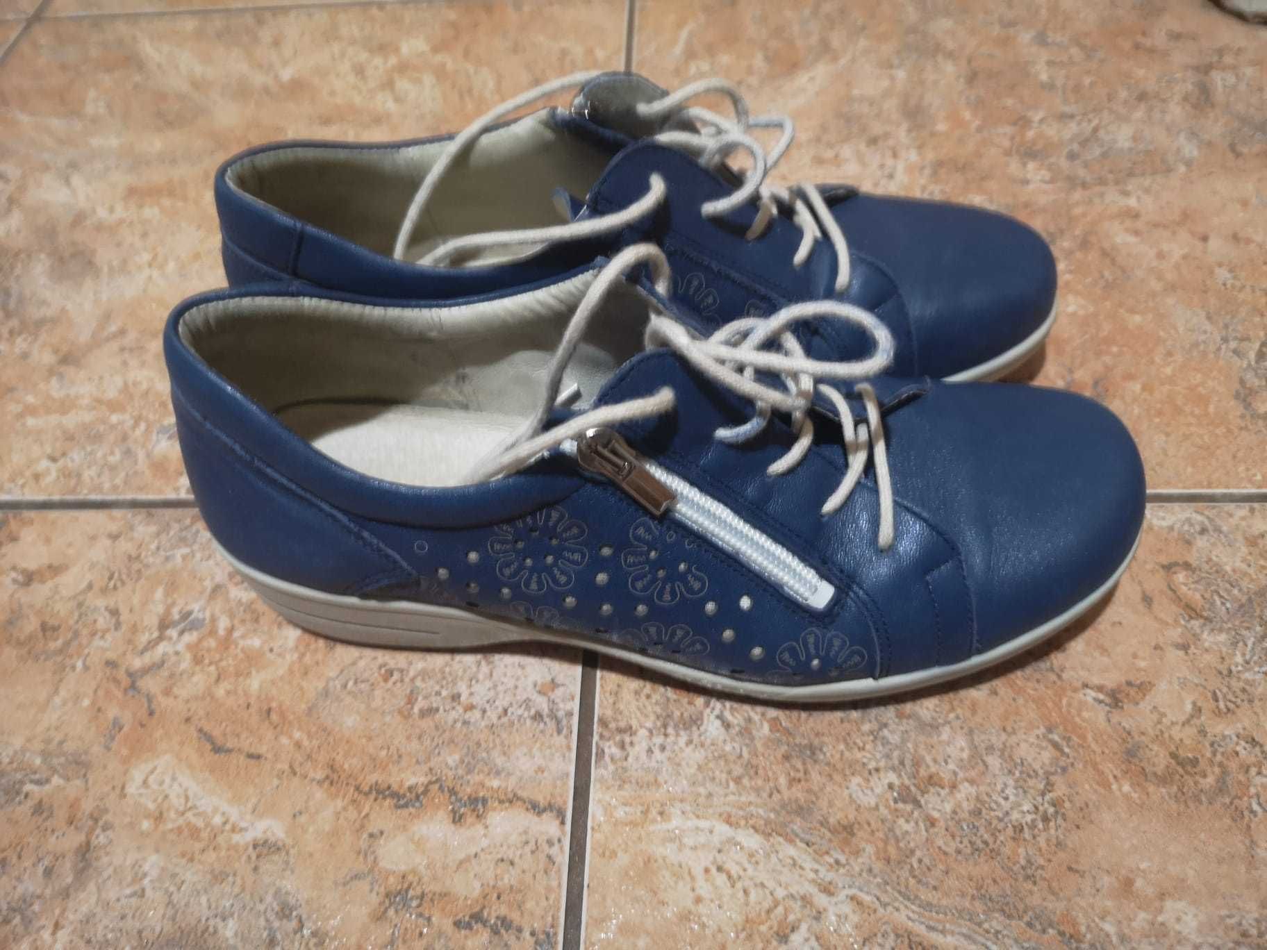 Pantofi  de piele cu siret, ALPINA, marimea 38