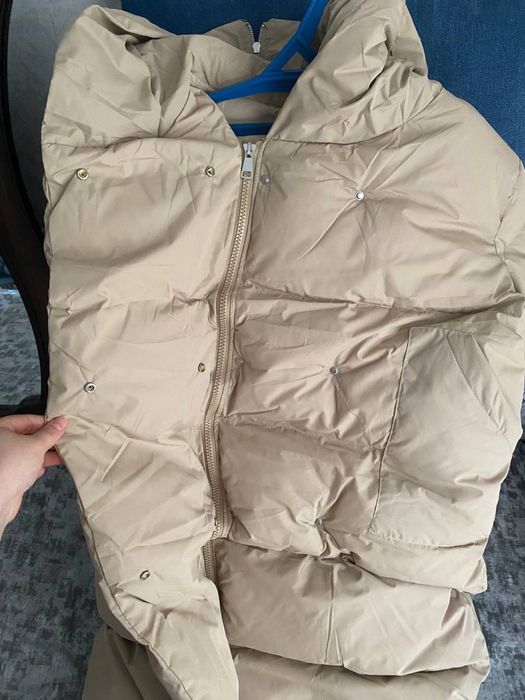 Продаю новую женскую куртку, одета 1 раз
