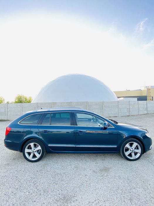 Skoda Superb  2.0