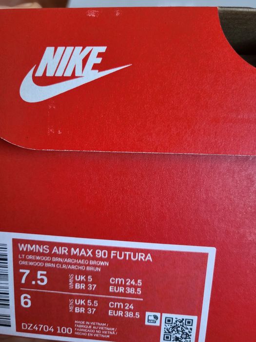 Vând adidasi air max 90