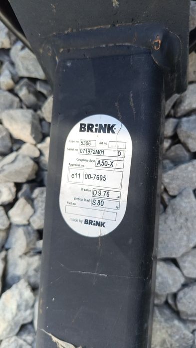 Теглич за Субаро Легации/Аутбекк