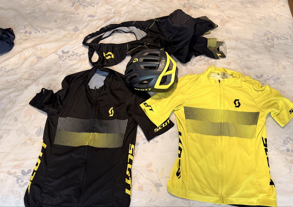 Дрехи и каски Scott RC Team