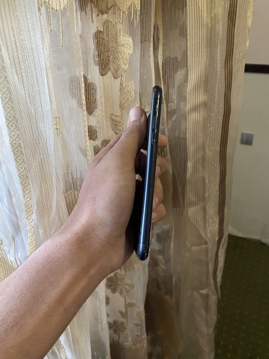 Iphone Xr 64 gb 81 yomkst