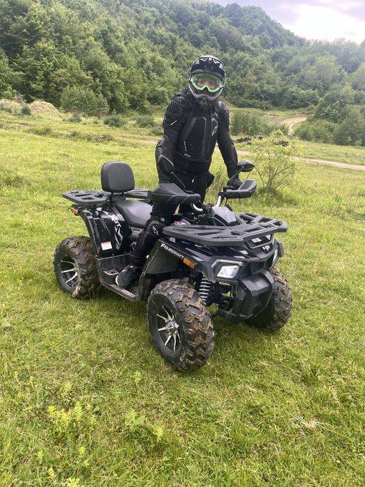 Vand atv 200cc  functioneaza perfect