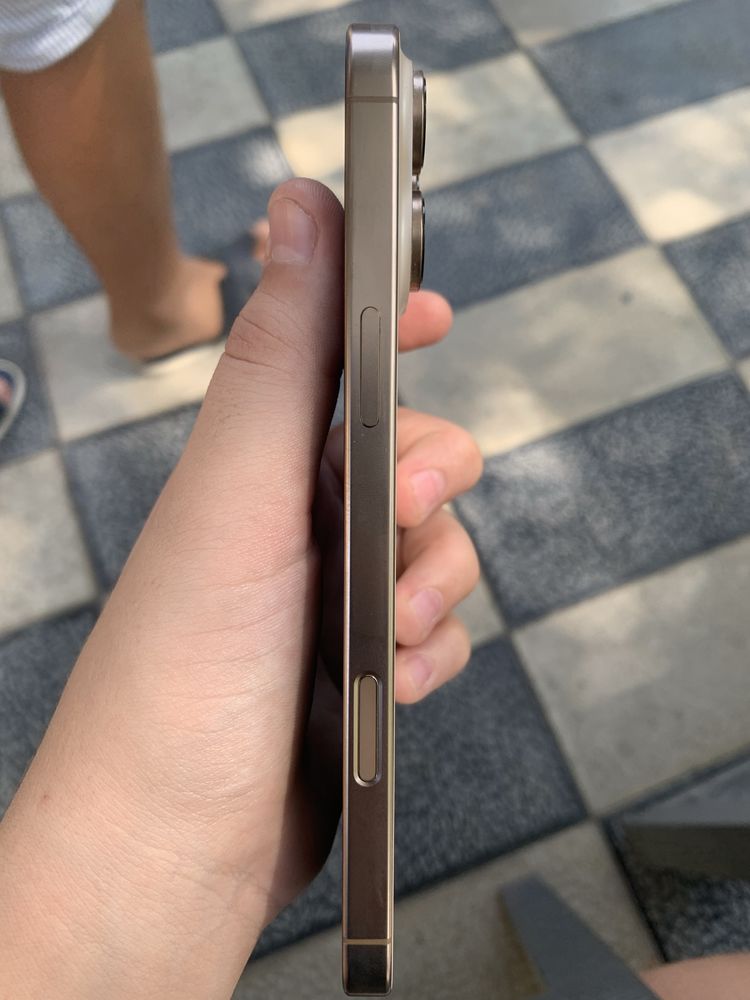 Iphone 16 pro max