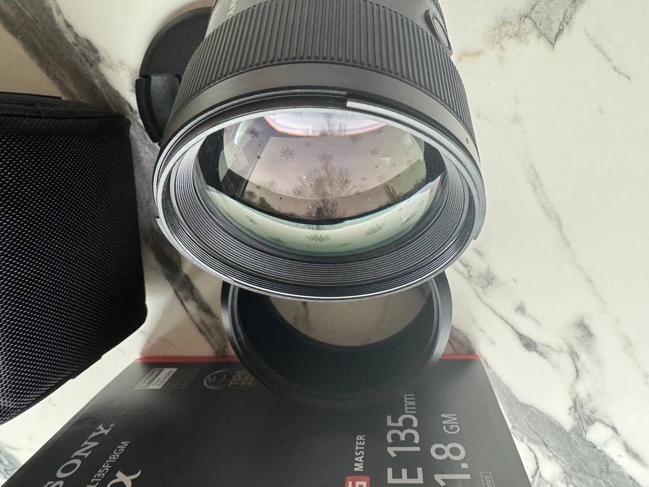 обектив Sony FE 135mm f/1.8 GM