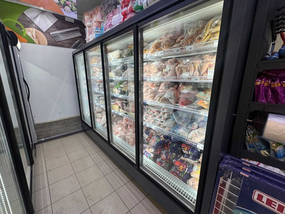 Vitrina verticala congelare LIMOSA - fara agregat/ 5 usi - 390 cm/NOU