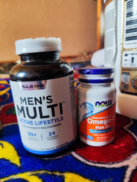 Whey protein va 2 ta vitamin bonus