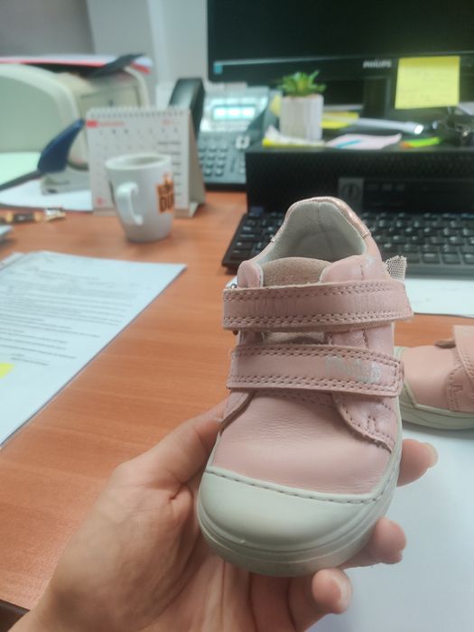 Vând papuci de fete ortopedici mărimea 22 Ponti- 14 cm  lungime int