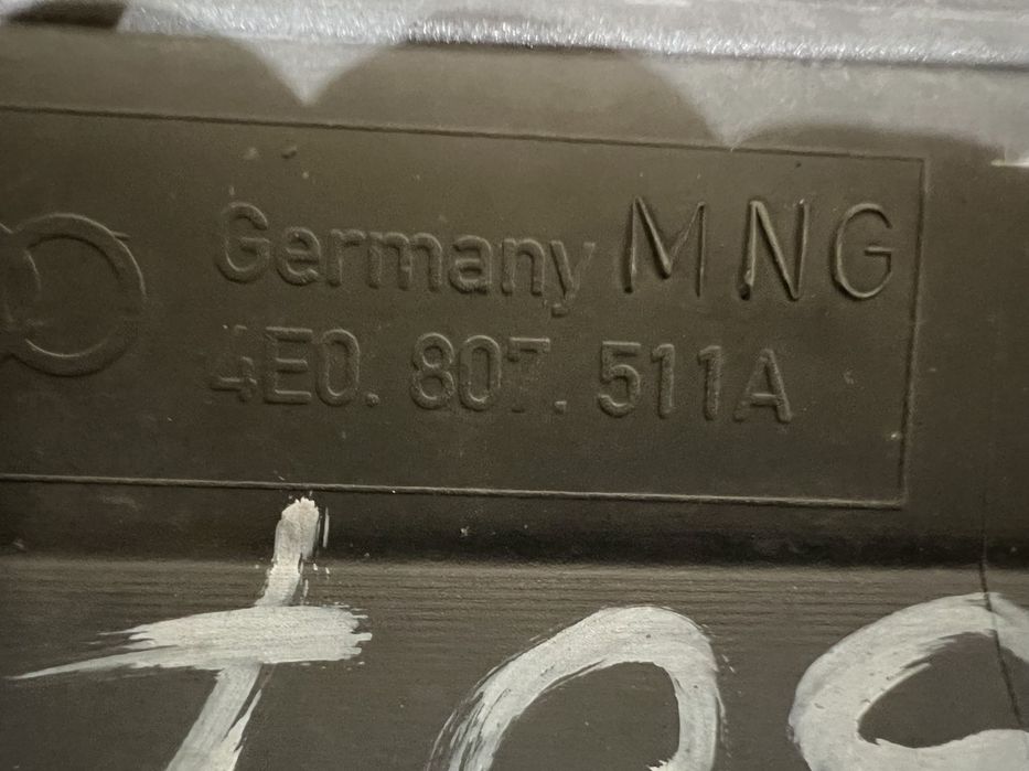 Bara spate Audi A8, 2002, 2003, 2004, 2005, 2006, cod origine OE 4E0807511A.