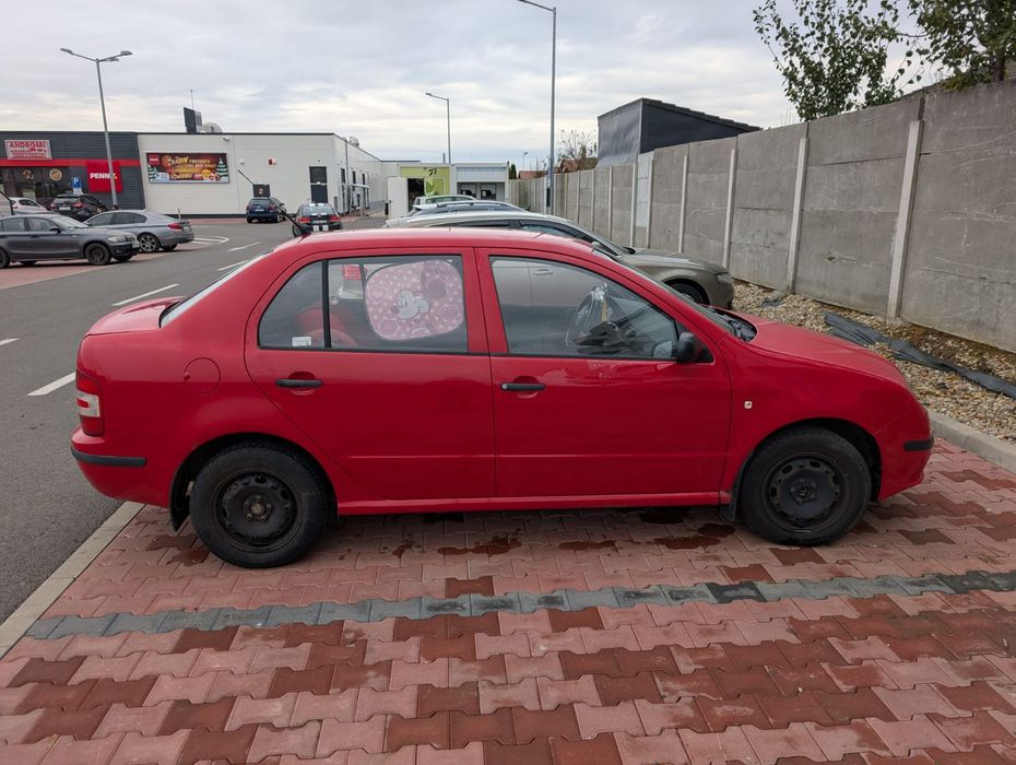 Vand skoda fabia din 2006 motor 1,2 benzina unic proprietar