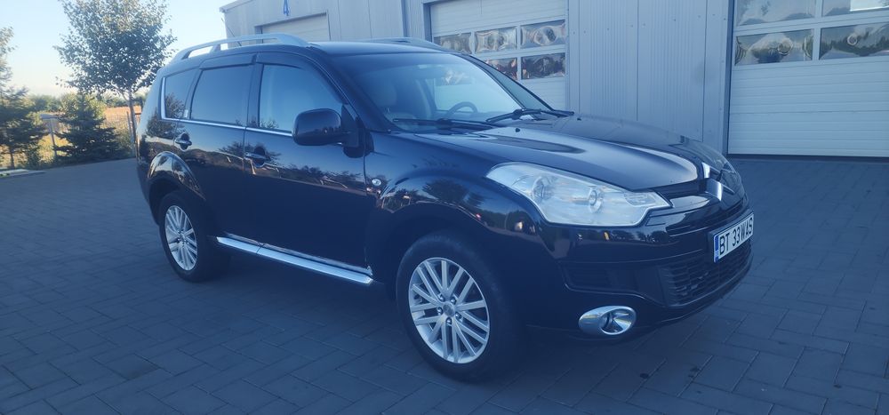 Citroen C-Crosser 2.2 diesel 156 cp an 2008 7 locuri