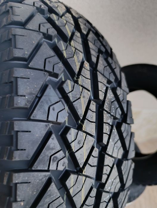 Всесезони гуми Austone 205/70/15 A/T, DOT 3424