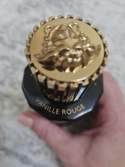 Versace оригинален парфюм