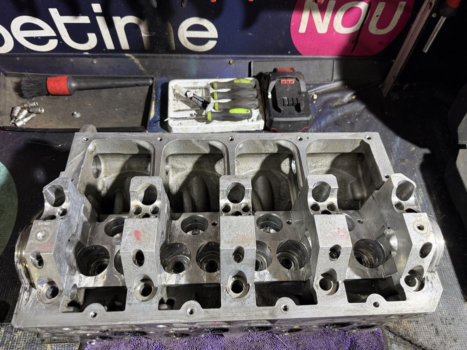 Chiulasa VW Transporter 1.9 cod motor AXB