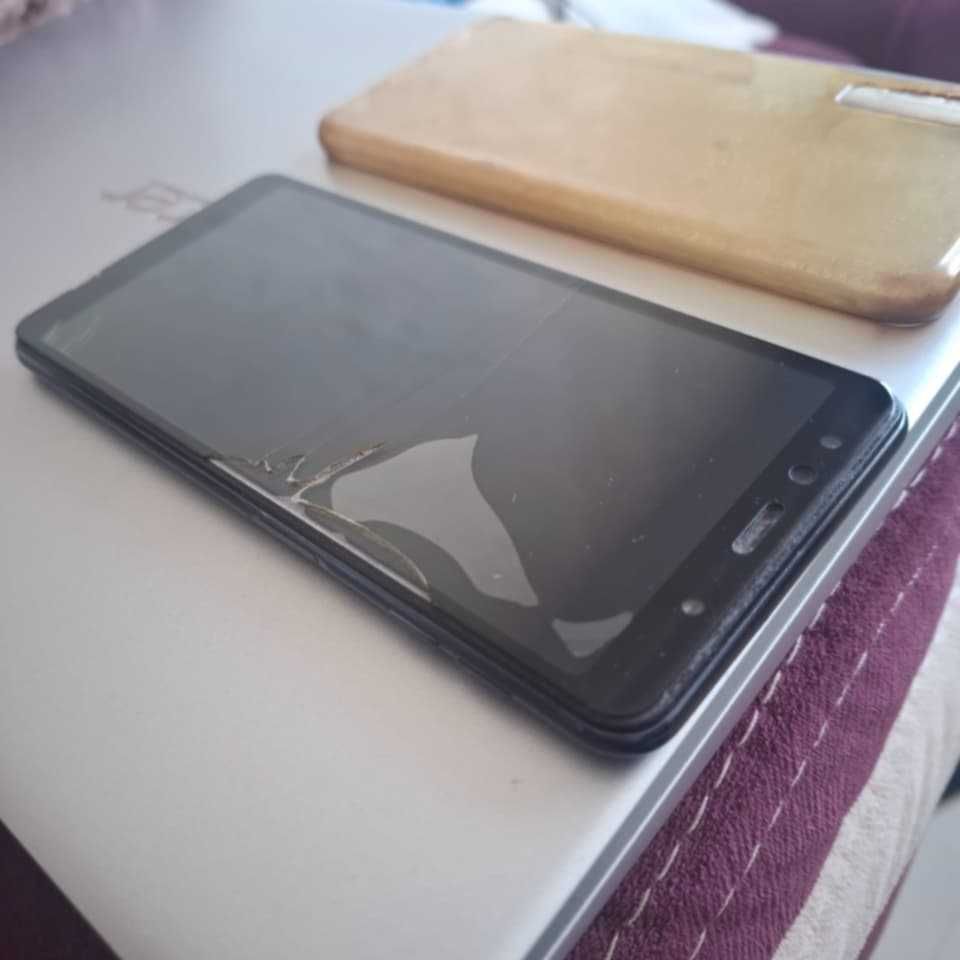 Samsung A7 4/64Gb