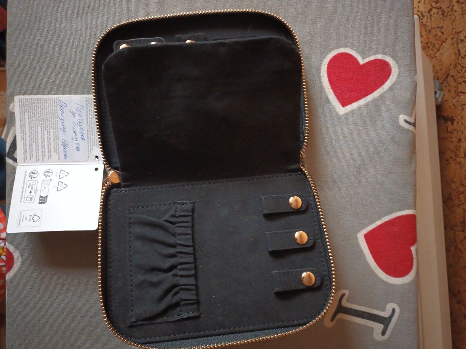 Нови! Несесер за бижута и портфейл естествена кожа