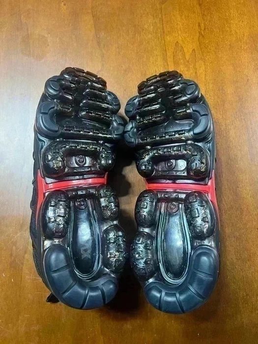 Nike Air Vapormax 42 // 44 noi/new