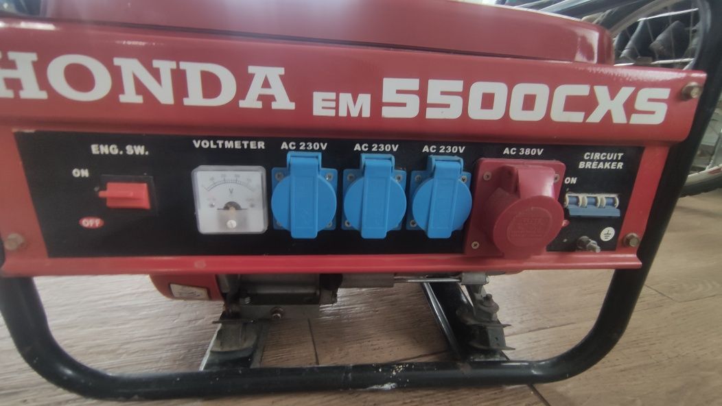 Generator honda em5500 9.5 cai, 380V