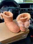 Ugg mini fluff pink marime 36