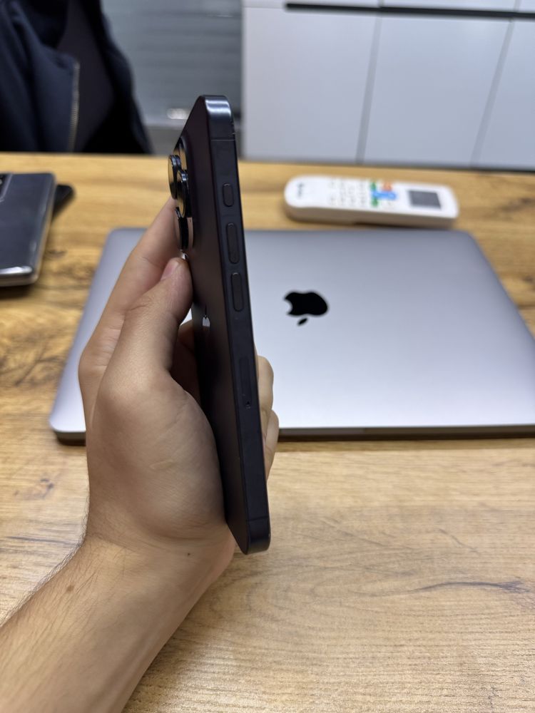 iPhone 15 Pro 128gb