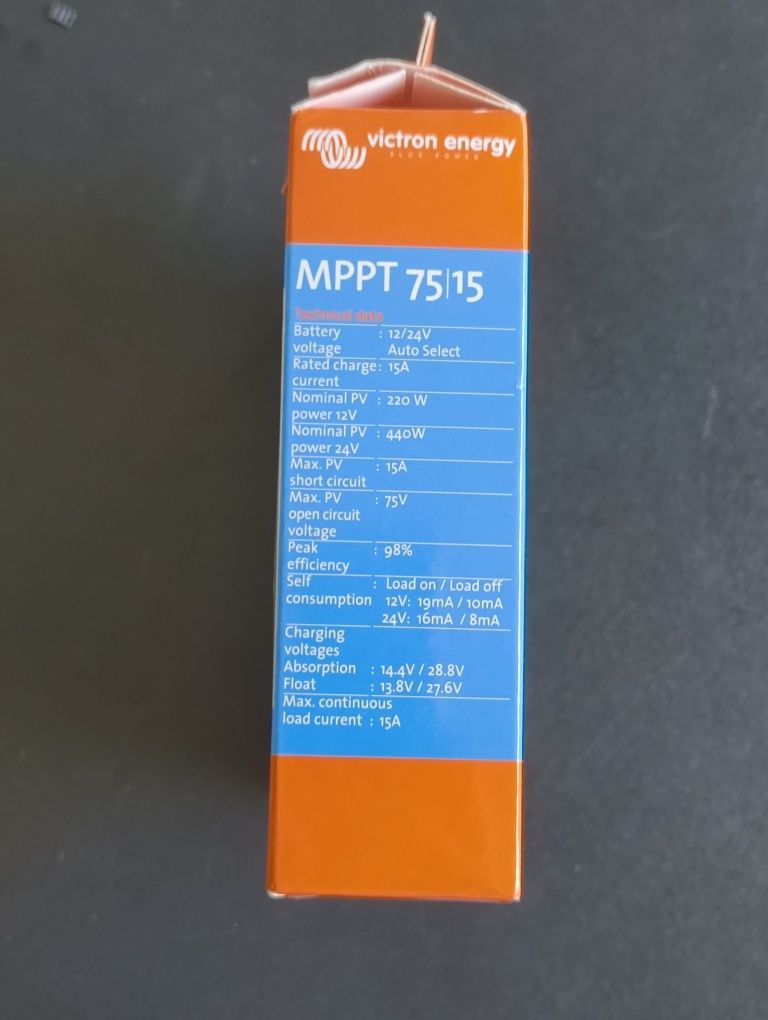 Соларен контролер Victron BlueSolar MPPT 75 | 15, 12/24v - 15A