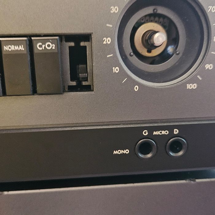Linie audio Thomson