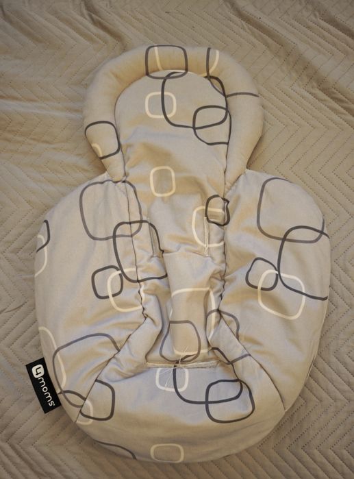 Електрическата бебешка люлка mamaRoo 4.0 Multi-color plush