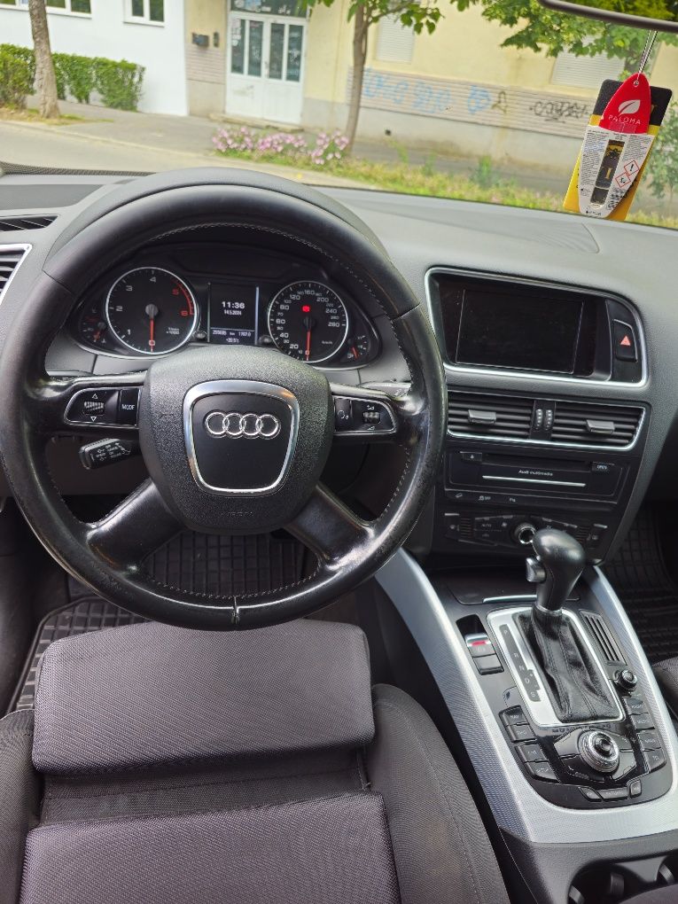 Audi Q5 Quattro .