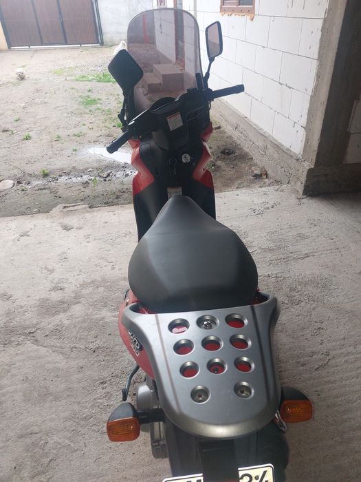 Scuter Suzuki Eppicuro150 cc