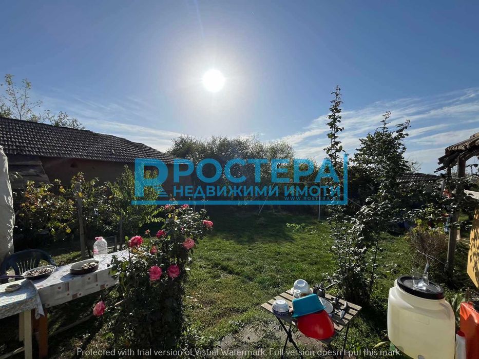 Продава се Къща в с. Пресиян, Област Търговище - 160 кв.м за 166 €/кв.м - Снимка #12