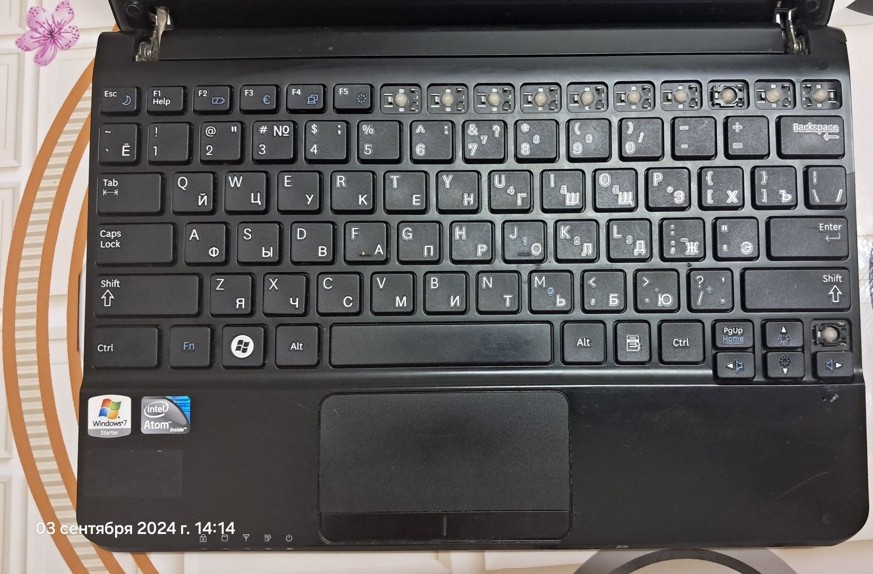 Нетбук (мини ноутбук) Samsung NP-NC110