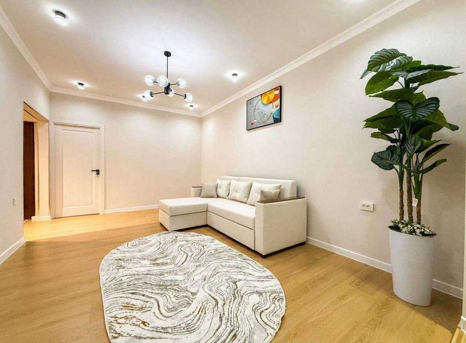 Продается 2-х комнатная квартира Паркентский 2/2/4