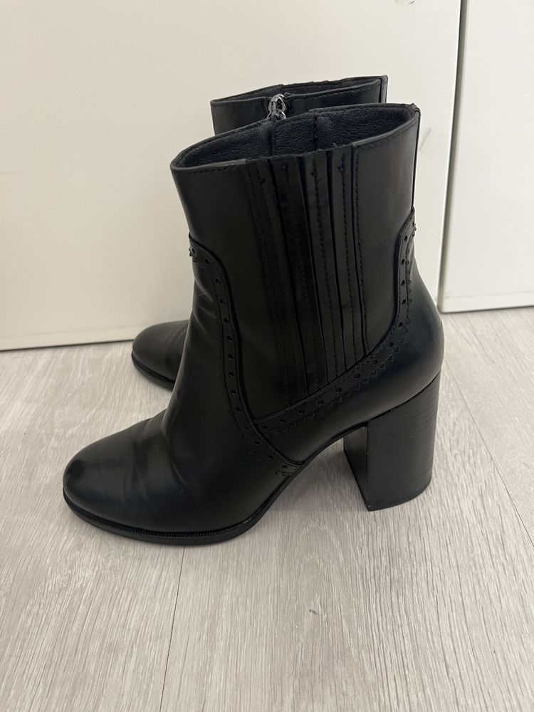 Botine piele Geox